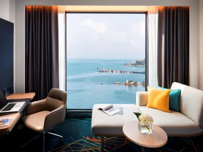 Novotel Marina Sriracha Hotels in der Nähe von Wat Phan Sadet Nok