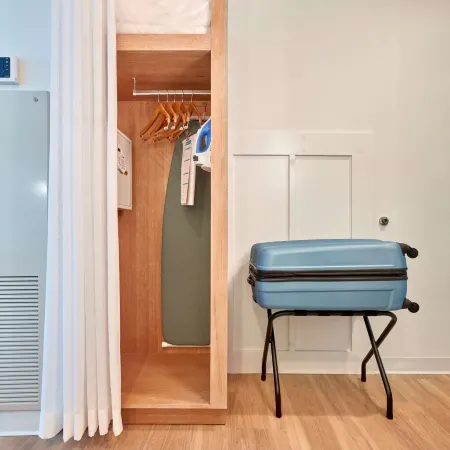 Universal’s Endless Summer Resort – Surfside Inn and Suites
