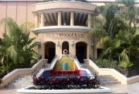 Hollywood Hotel Hotels near Silverlake Flea