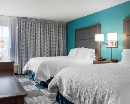 ハンプトン イン ダグラス ダグラスのホテル