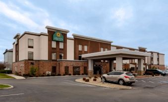 La Quinta Inn & Suites by Wyndham Columbus - Grove City