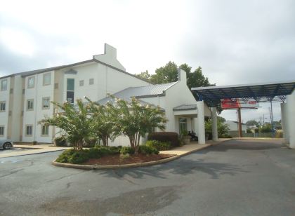 Motel 6 Pearl, MS - Jackson Airport