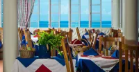 Samsara Cliff Resort - breakfast