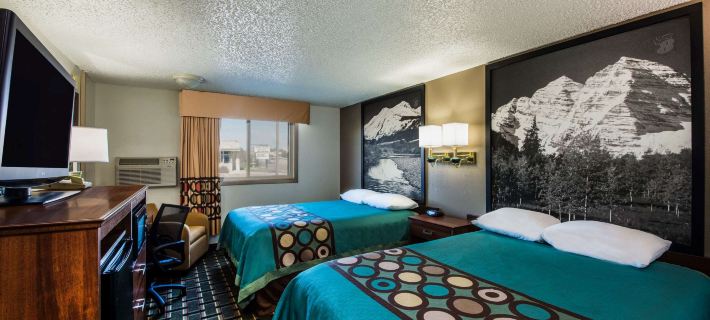 Super 8 by Wyndham Pueblo Hotels in Pueblo