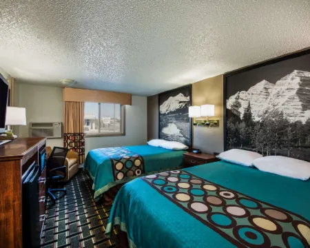 Super 8 by Wyndham Pueblo Hotels in Pueblo