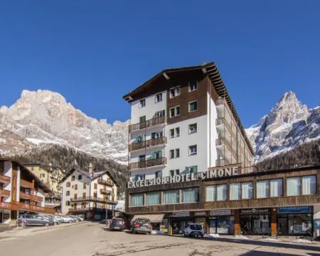 Excelsior Hotel Cimone LowCost Hotels in Siror