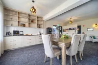 Albany Motel & Apartments