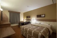 Hotel 10 Palmas - 3-Star