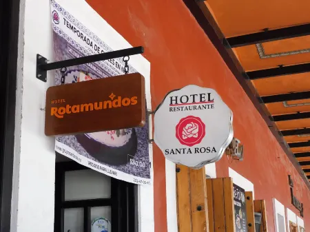 Hotel Santa Rosa Отели рядом с достопримечательностью «Zona Turística San Pedro Cholula»