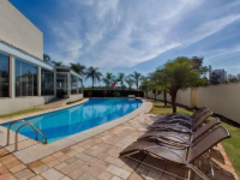 コンフォート スイーツ ロンドリーナ ロンドリナのホテル