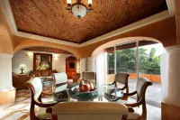 Eurostars Hacienda Vista Real - parkir