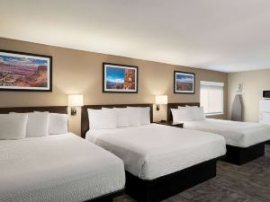 Travelodge by Wyndham Lake Havasu