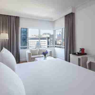NH Collection Plaza Santiago Rooms