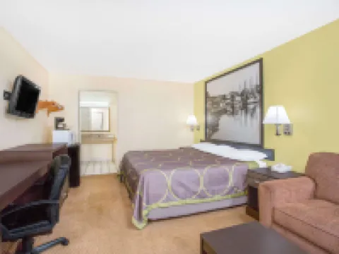 Super 8 by Wyndham Sumter サムターのホテル