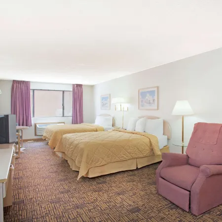 Super 8 by Wyndham Yuma