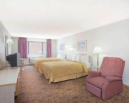 Super 8 by Wyndham Yuma Hotels in Yuma