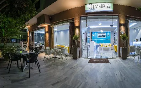 Olympia Hotel Отели рядом с достопримечательностью «Lambi beach»