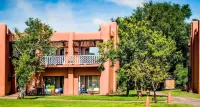 Avani Victoria Falls Resort Hoteles cerca de Livingstone Island