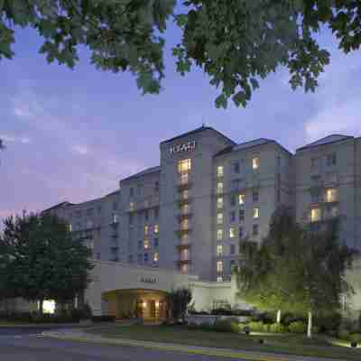 Hyatt Regency Long Island Hotel Exterior