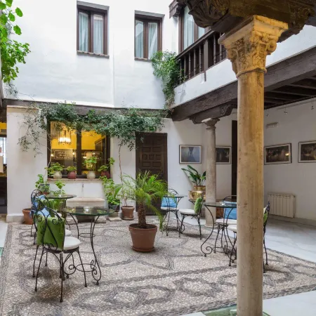 Casa del Capitel Nazarí