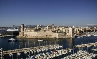 B&B Hotel Marseille Centre Vieux Port