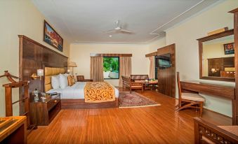 Lemon Tree Hotel Srinagar