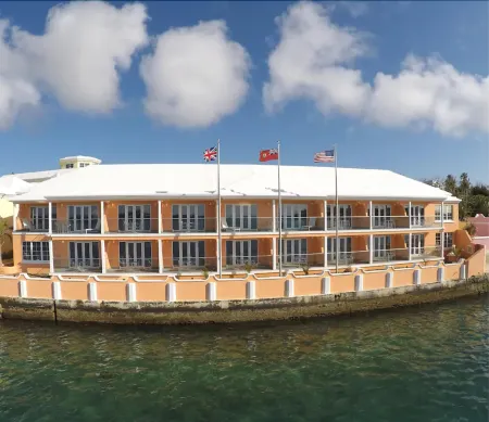 Inverurie Executive Suites Отели в г. Уорик