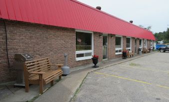 The Village Inn Motel