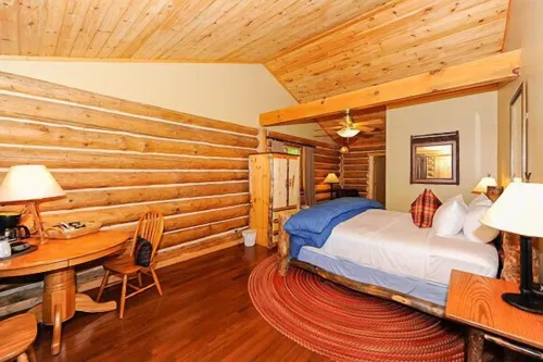 Dancing Bear Lodge