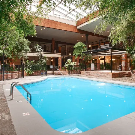 Heritage Inn