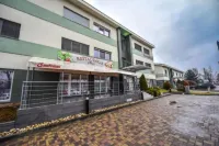 Penzion Raki Hotel dekat UFO Observation Deck