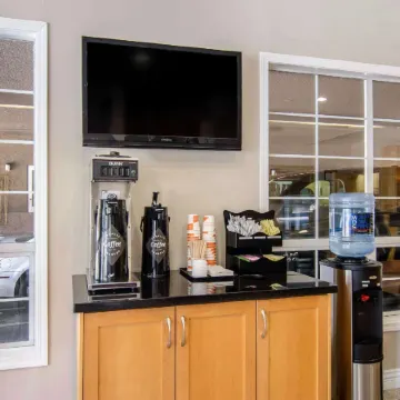 Quality Inn Downtown Inner Harbour