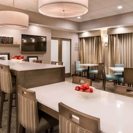 Hampton Inn Channel Islands Harbor