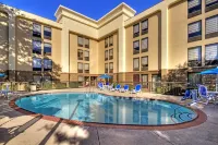 Hampton Inn Memphis-Poplar Hotels in Shelby County