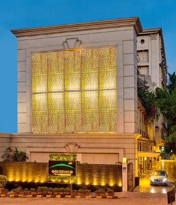 Goldfinch Hotel Mumbai Hotel in zona Oberoi Springs