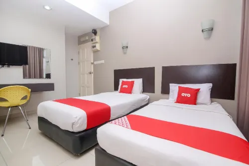 Hotel O Nice Stay Three Six Five Services Hotel di Kuching Division