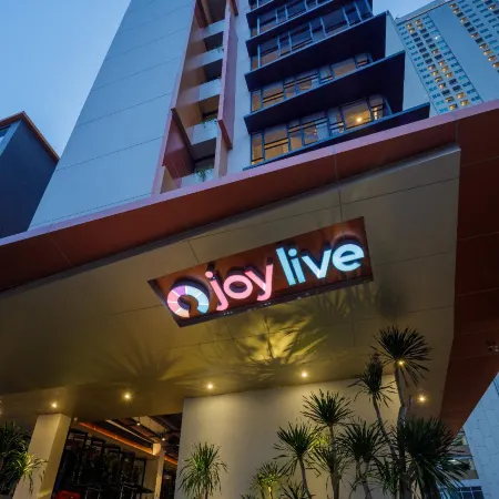 Joylive BSD City Отели рядом с достопримечательностью «Торговый центр Teraskota BSD»