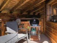 Chalet Sans Soucis - Hot Tub