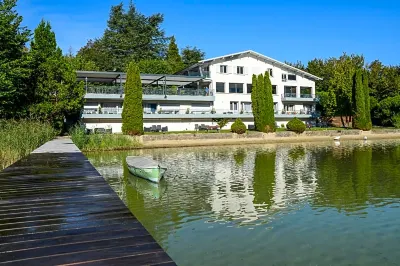 Novalaise Plage Hôtels à : Les échelles