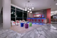 Aston Lampung City Hotel - bar
