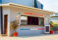 The Grand Palace Hotel