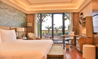 The Leela Ambience Convention Hotel Delhi