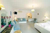 Kamari Hotel Hotels in Platis Gialos