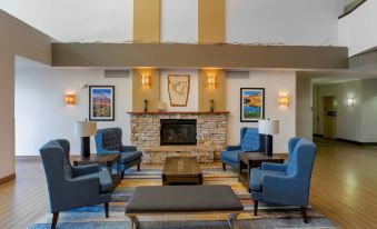 Best Western Plus Fossil Country Inn  Suites