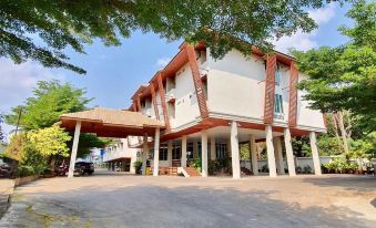 Better Place Hotel