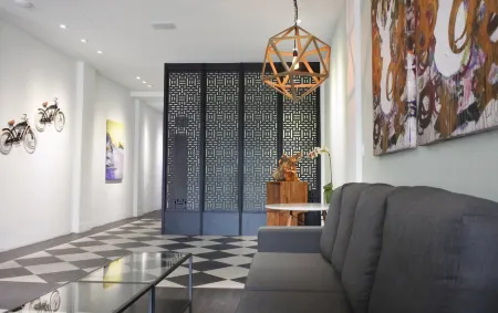 North Sea Hotel Отели рядом с достопримечательностью «Gen.Sun Li-Jen Residence»