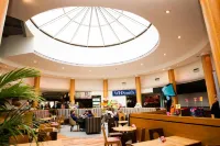Days Inn by Wyndham Stafford - parkir