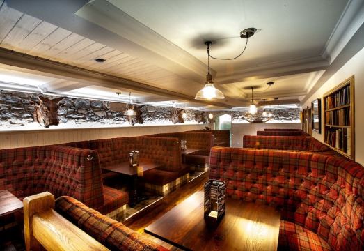 Black Bull Inn, Moffat Hotel Overview