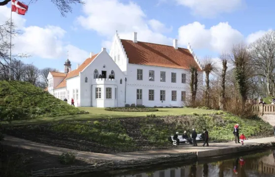 諾瑞沃斯堡酒店