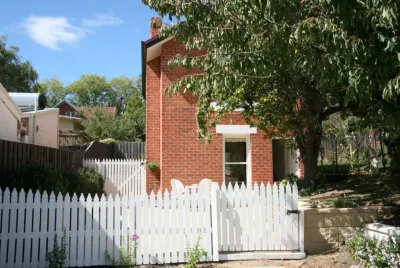 Annies Garden Cottage